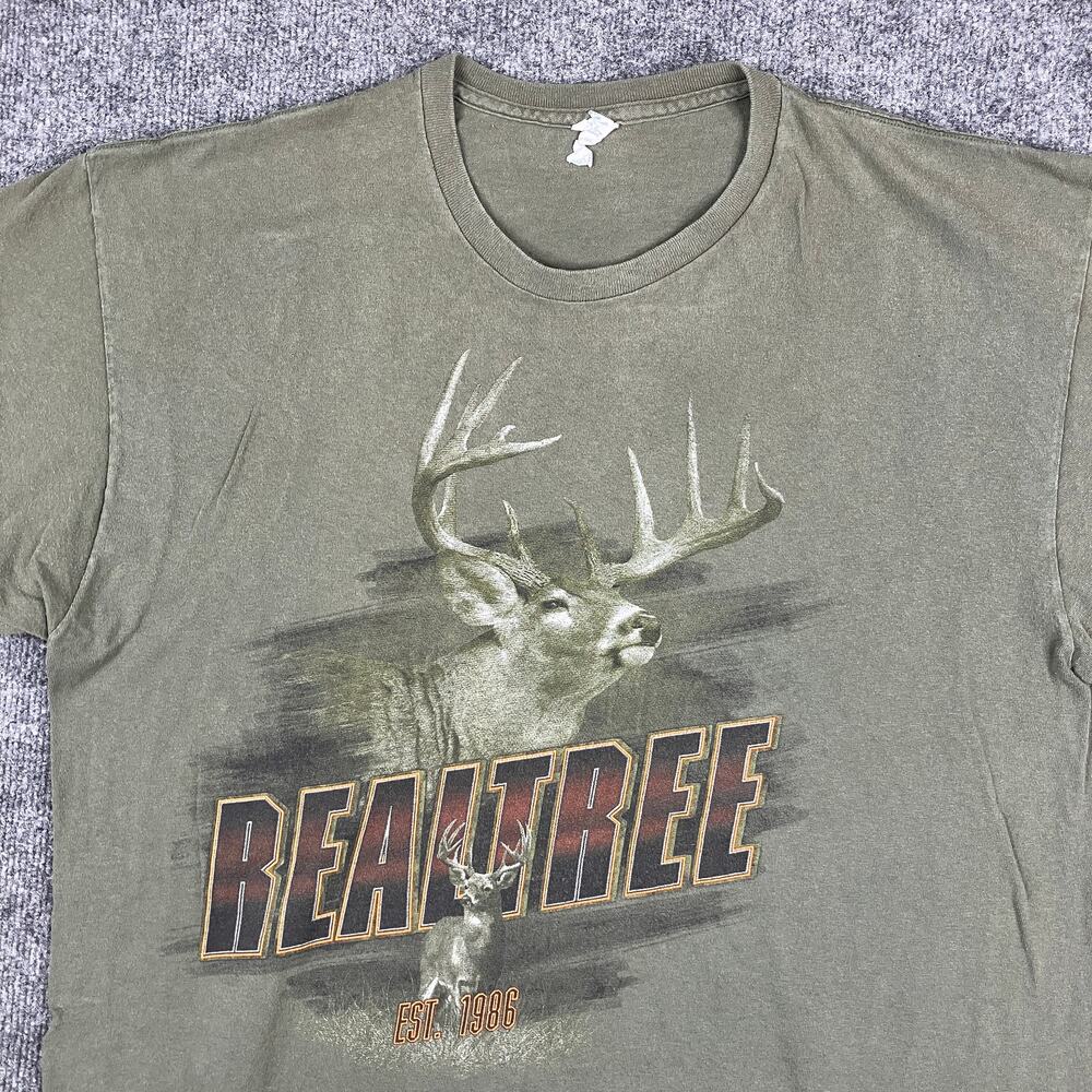 Realtree T-Shirt Mens 2XL Green Deer Hunting Graphic Outdoor Wildlife Camo Style